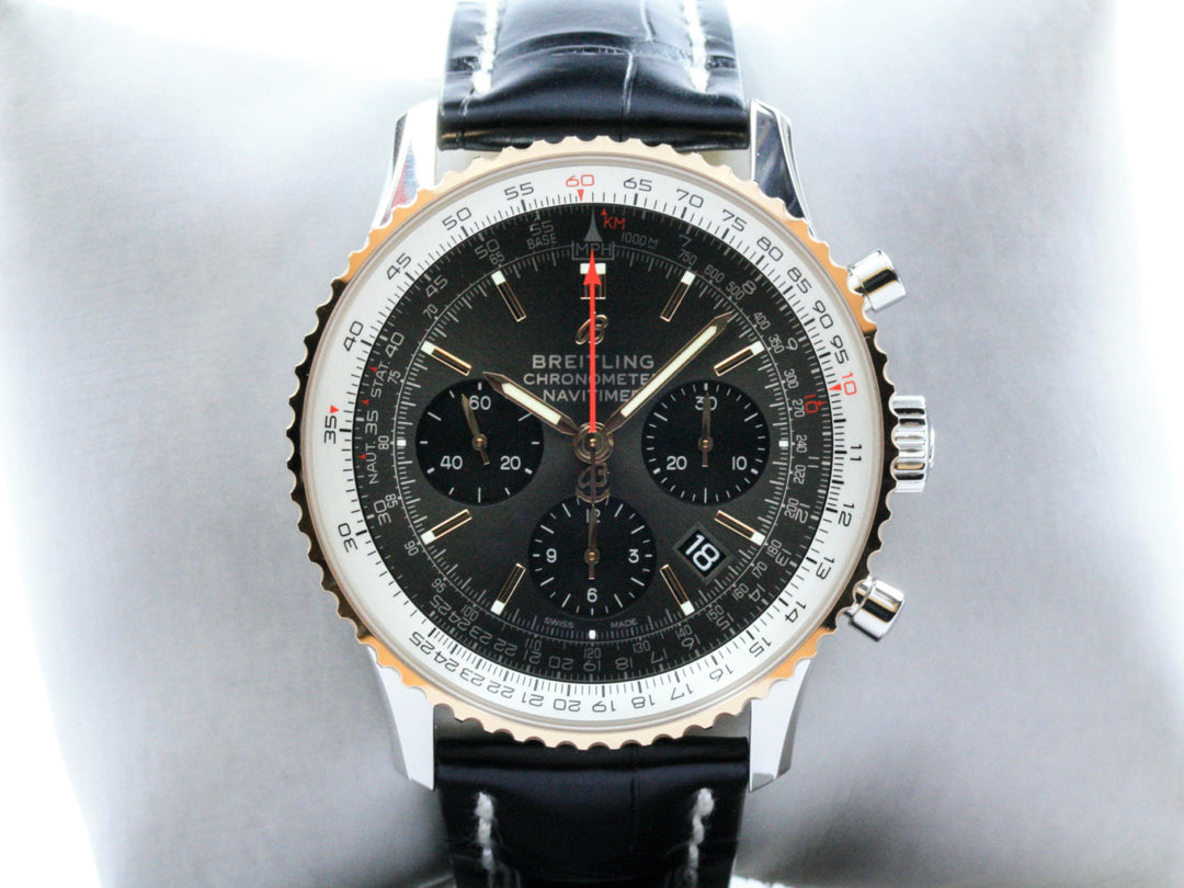 UB0121211F1P2_Breitling_Navtimer_Stahl_Rosegold_Leder_Fullset_4-scaled