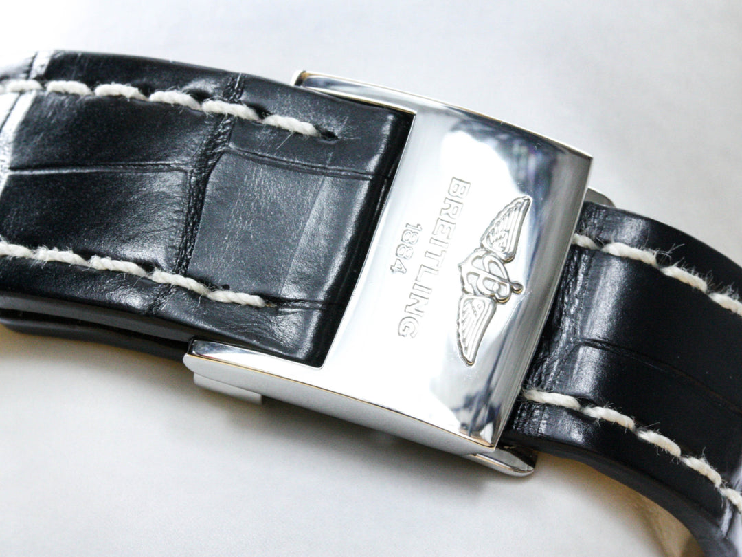 UB0121211F1P2_Breitling_Navtimer_Stahl_Rosegold_Leder_Fullset_8-1-scaled