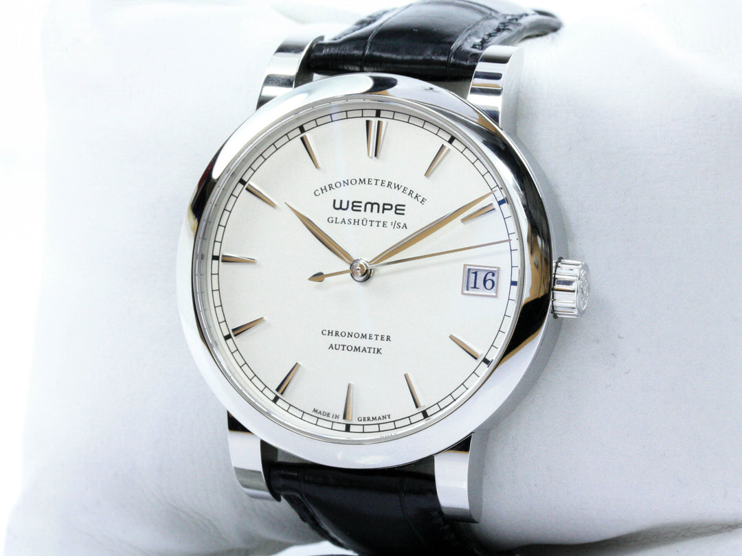 WG090002_Wempe_Chronometerwerke_Stahl_Leder_Serial_70XX_2023_FSet_2