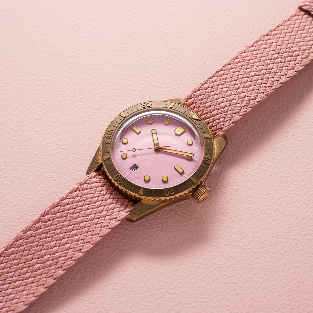 Oris Divers Sixty-Five Cotton Candy 38mm 01 733 7771 3158 – Detailansicht