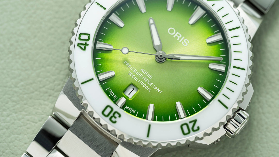 Oris Aquis Date Taste of Summer 41,5mm 01 733 7787 4137 – Ansicht 4