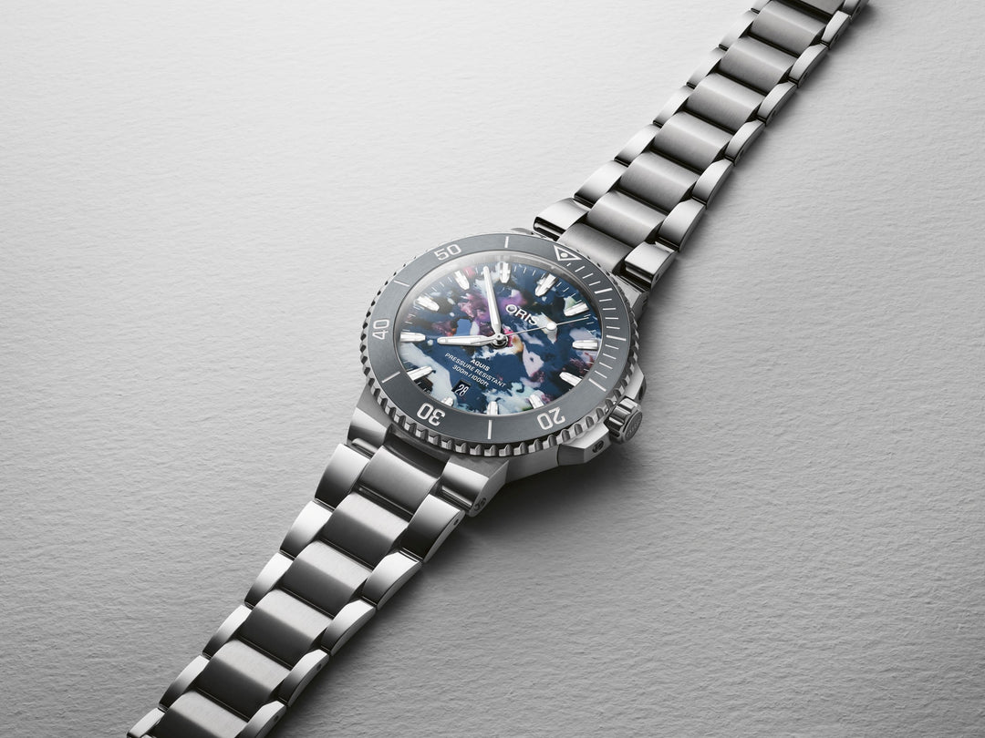 Oris Aquis Date Upcycle 43,5mm 01 733 7789 4150 – Detailansicht