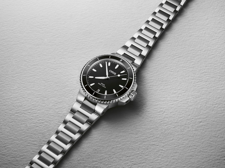 Oris Aquis Date 36,5mm 01 733 7792 4154 – Detailansicht
