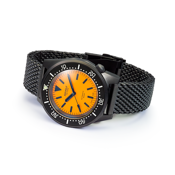 Squale 1521 Full Luminous Orange Militaire 42mm Milanaise-Armband 1521DLCFOR.MEPVD20 - Gehäuse im Profil