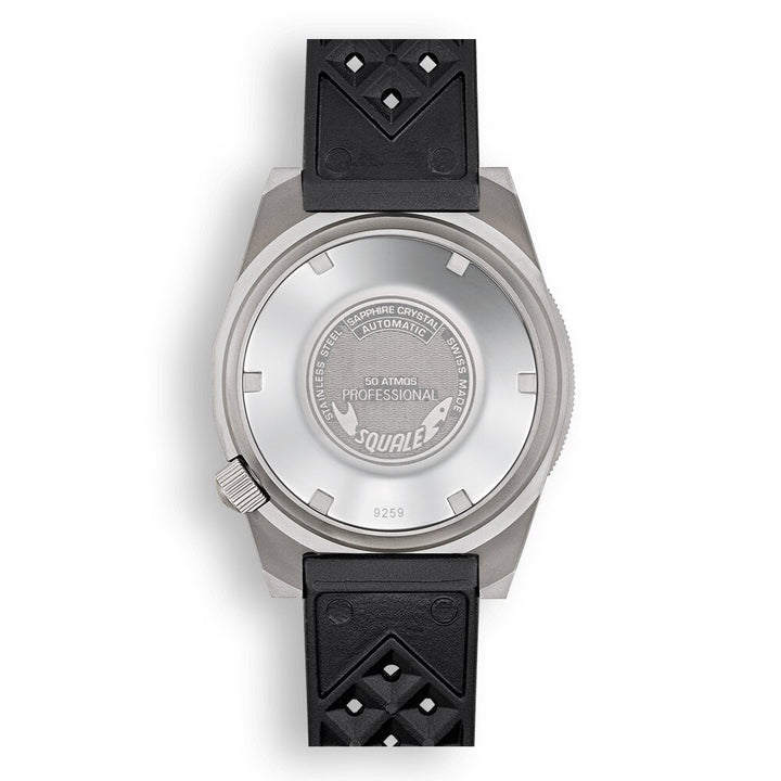 1521 Militaire Blasted