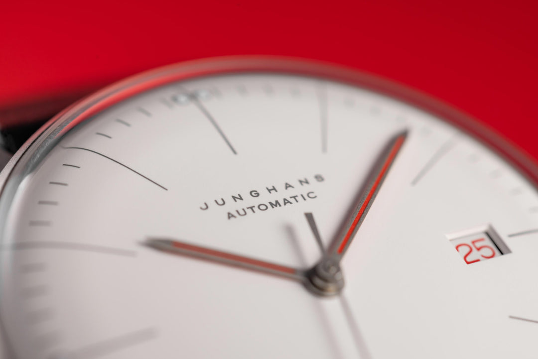 Junghans Max Bill Automatic Bauhaus 38mm 27/4009.02 - Zifferblatt im Detail