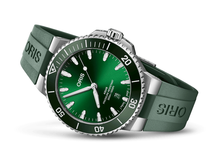Oris Aquis Date 43,5mm 01 733 7789 4157 – Seitenansicht