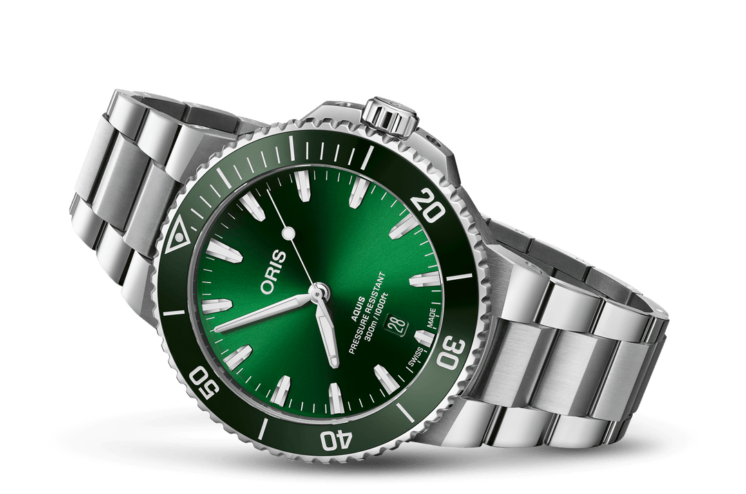 Oris Aquis Date 43,5mm 01 733 7789 4157 – Seitenansicht
