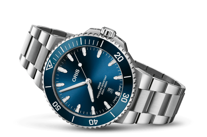 Oris Aquis Date 43,5mm 01 733 7789 4135 – Seitenansicht
