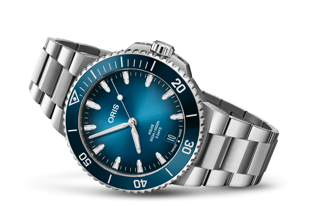 Oris Aquis Date Calibre 400 43,5mm 01 400 7790 4135 – Seitenansicht