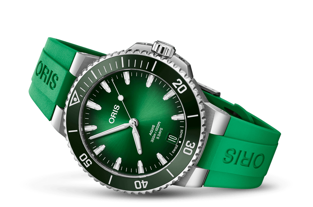 Oris Aquis Date Calibre 400 43,5mm 01 400 7790 4157 – Seitenansicht