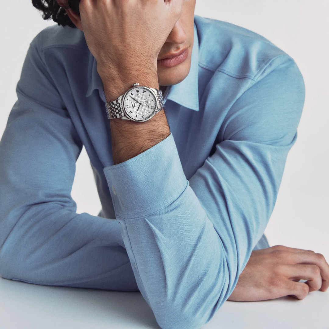 Tissot Le Locle 39,3mm T006.407.11.033.00 am Handgelenk
