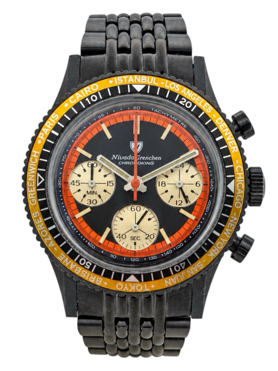 Nivada Grenchen Chronoking Mecaquartz 87041Q04 – Herrenuhr 38 mm, schwarz beschichteter Stahl, schwarzes Zifferblatt, Stahlarmband