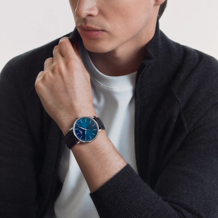 Tissot Everytime 40mm T143.410.16.041.00 – am Handgelenk