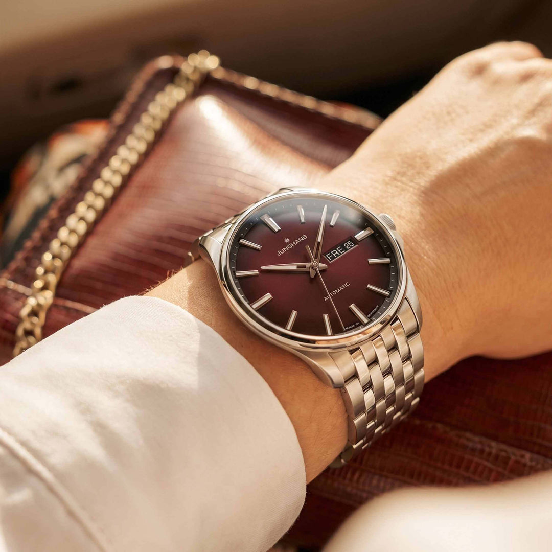 Junghans Meister S Automatic 40,5mm 27/4616.44 - Tragebild am Handgelenk
