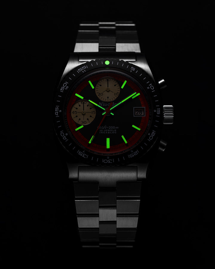 Nivada Grenchen Autochron Orange Automatic 77004A – Ansicht 4