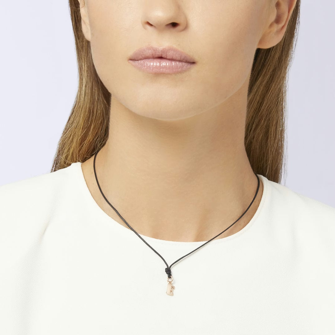 Anhänger Buchstabe E aus Roségold