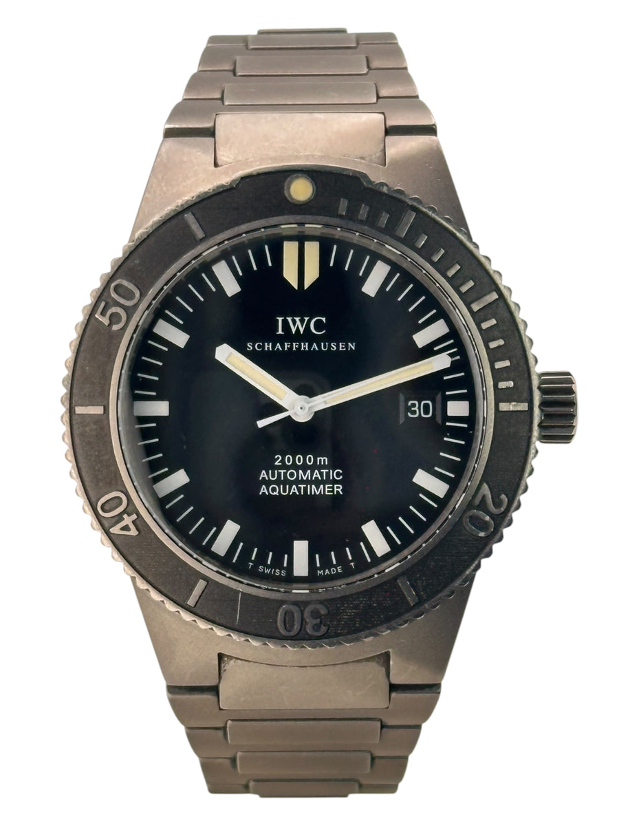 IWC Aquatimer Automatic 2000 IW353601 – Herren-Taucheruhr Titan 42 mm mit schwarzem Zifferblatt und Titanarmband