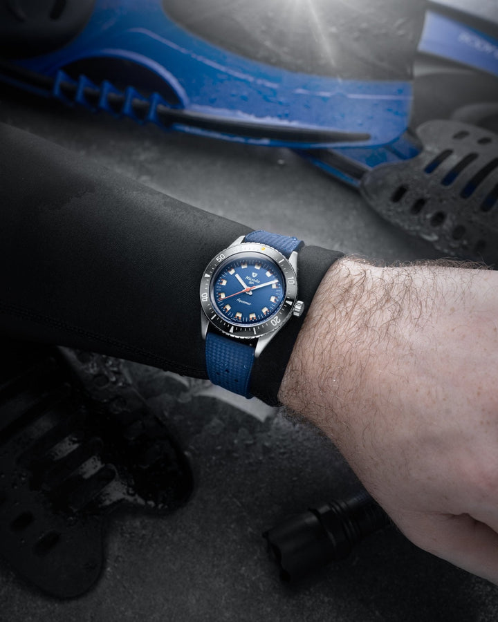 Nivada Grenchen Antarctic Diver Aquamar Blue 32074A – Ansicht 4
