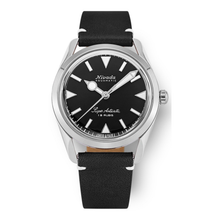 Nivada Grenchen Super Antarctic 35mm White Lumina 35014M – Herrenuhr Edelstahl 35 mm mit schwarzem Zifferblatt und Lederarmband