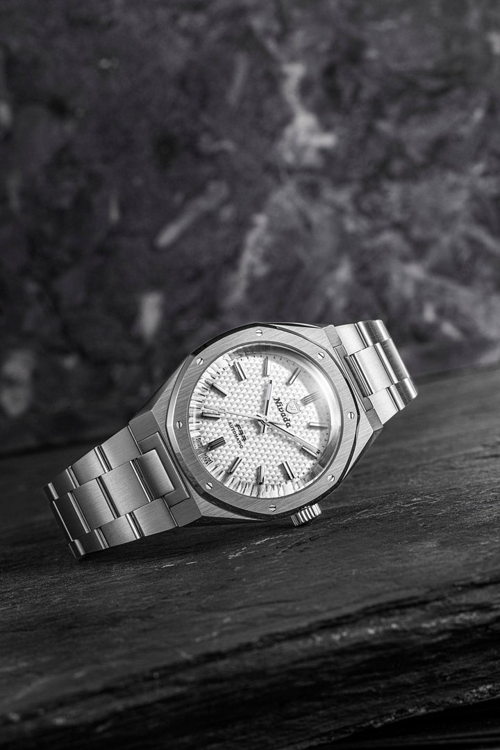Nivada Grenchen F77 SST White MK2 38mm 69014A – Ansicht 5