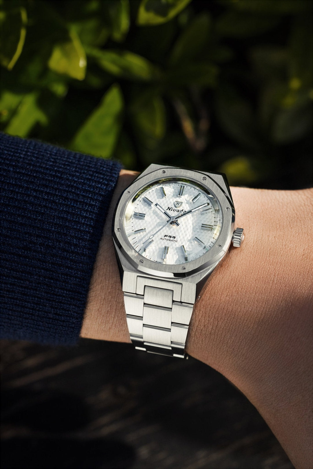 Nivada Grenchen F77 SST White MK2 38mm 69014A – Ansicht 4