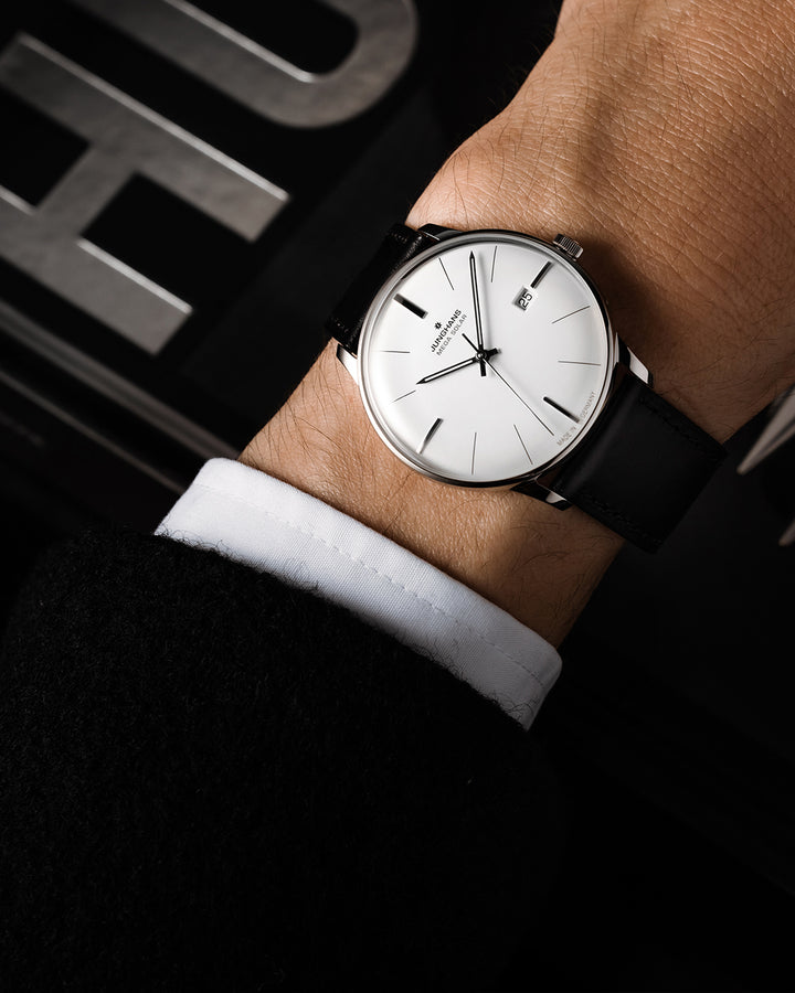 Junghans Meister MEGA Solar 38mm 59/4603.02 am Handgelenk
