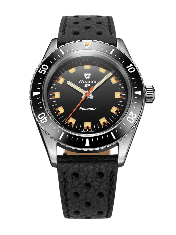 Nivada Grenchen Antarctic Diver Aquamar Black 38mm Racing-Armband Schwarz 32068A10 - Zifferblatt Schwarz, Armband Leder