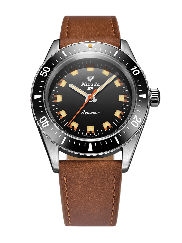Nivada Grenchen Antarctic Diver Aquamar Black 38mm Lederarmband Braun 32068A16 - Zifferblatt Schwarz, Armband Leder