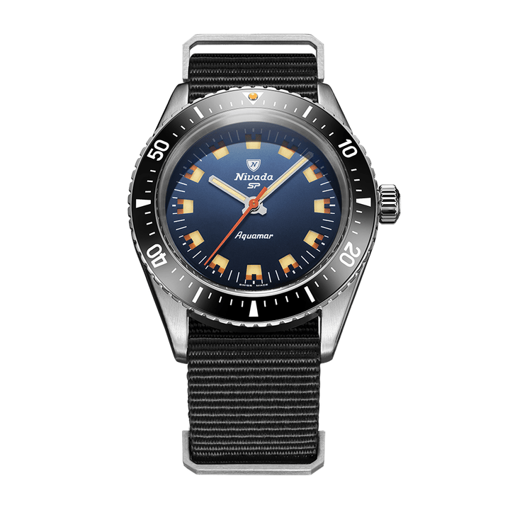 Nivada Grenchen Antarctic Diver Aquamar Blue 38mm 32074A36 - Nato-Armband Schwarz
