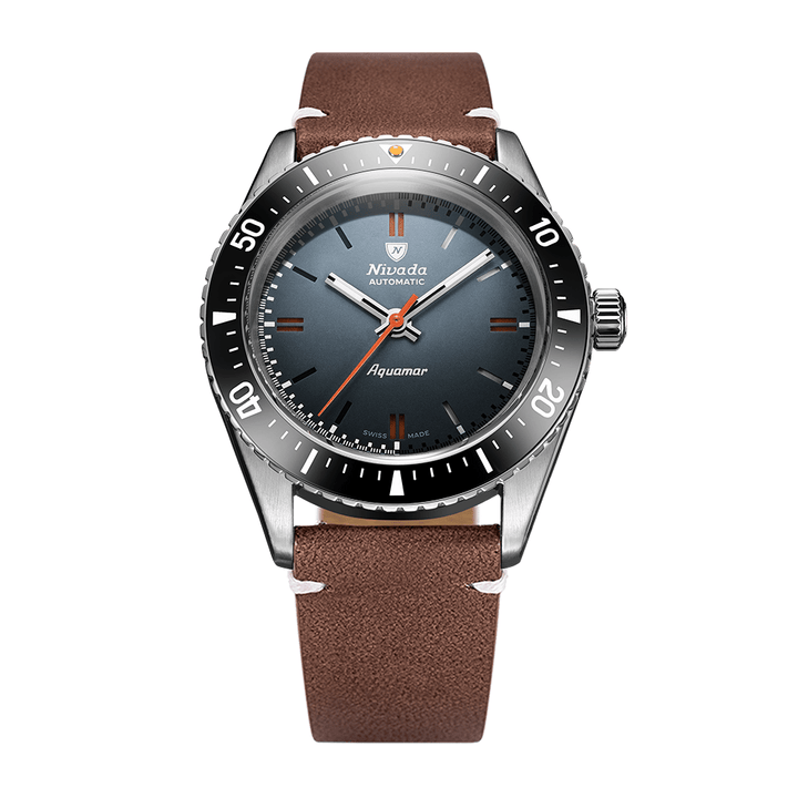 Nivada Grenchen Antarctic Diver Aquamar Grey 38mm 32077A14 - Lederarmband Braun weiße Naht