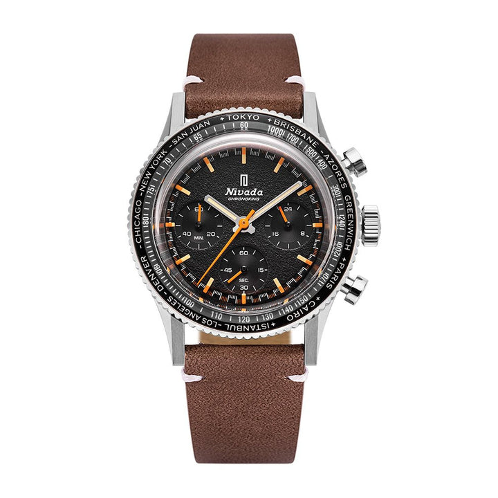 Nivada Grenchen Chronoking Mecaquartz Inter.Bezel 38mm 87042Q14 - Lederarmband Braun weiße Naht, GMT-Lünette