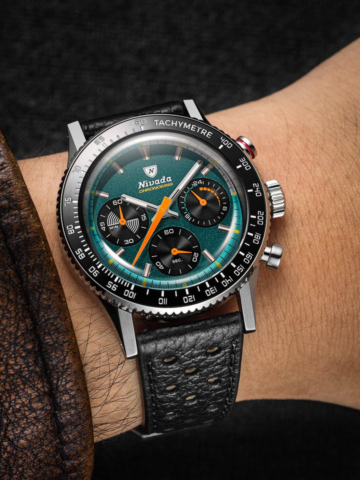 Nivada Grenchen Chronoking Mecaquartz Racing Green 38mm 87051Q am Handgelenk