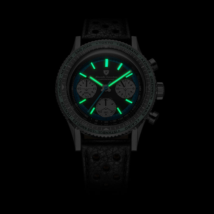 Nivada Grenchen Chronoking Racing Blue 38mm 87053Q - Leuchtmasse im Dunkeln