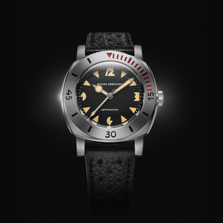 Nivada Grenchen Depthmaster Art Deco 39mm 14105A - Frontansicht