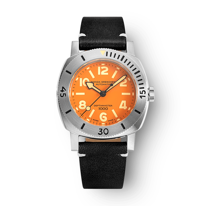 Nivada Grenchen Depthmaster Orange 39mm 14127A15 - Lederarmband Schwarz weiße Naht