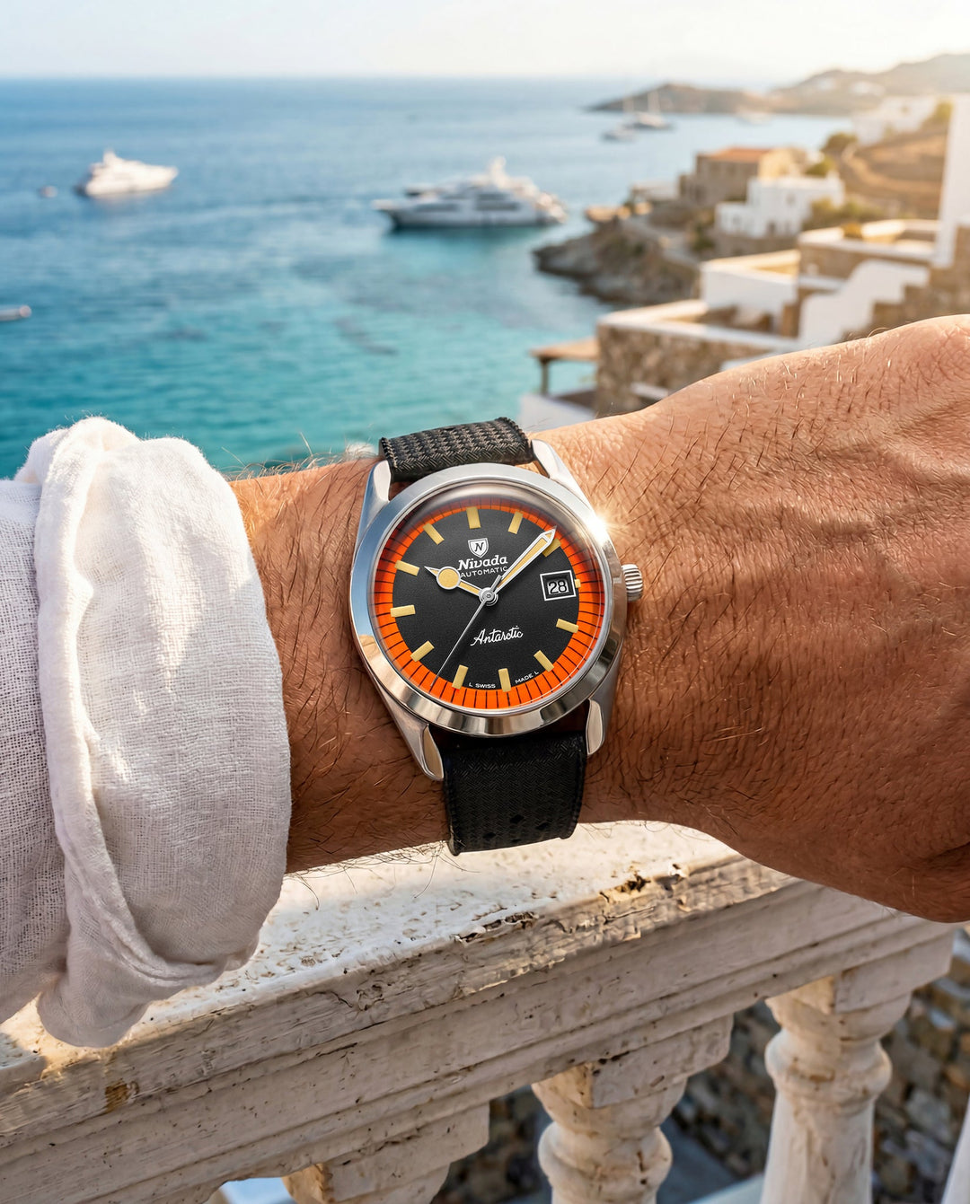 Nivada Grenchen Super Antarctic Black & Orange 38mm 32056A am Handgelenk