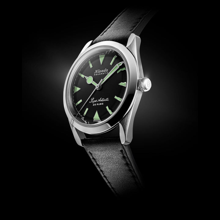 Nivada Grenchen Super Antarctic Green 38mm 32026A - Gehäuse im Profil