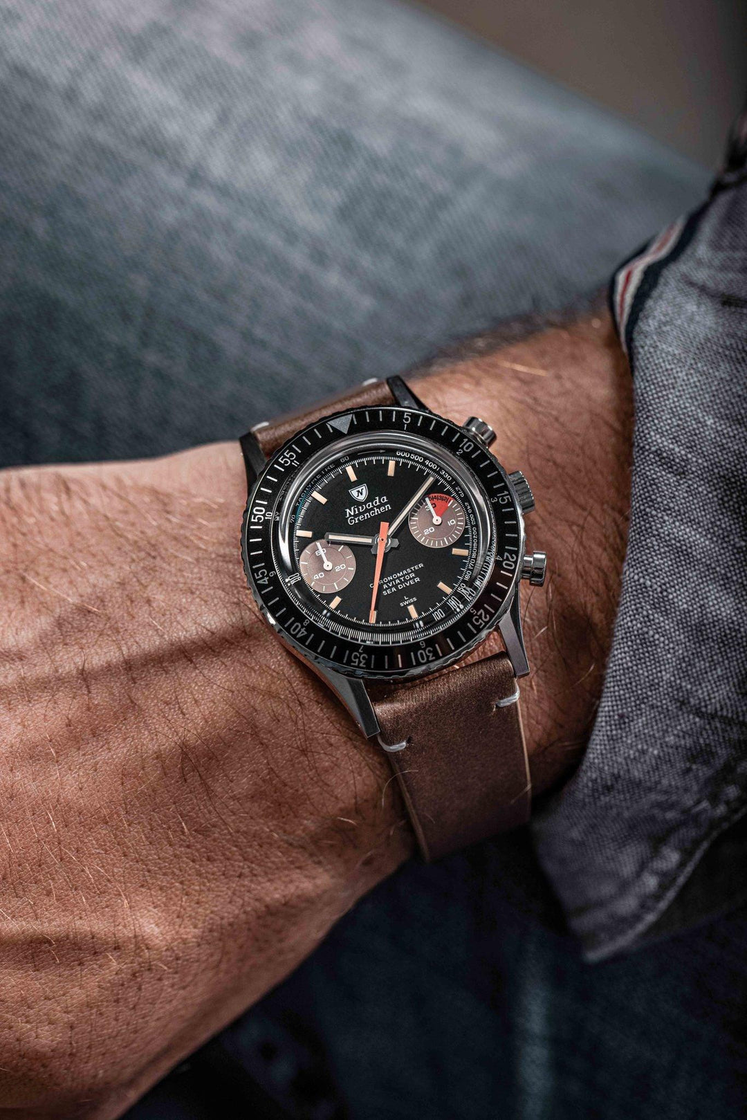 Nivada Grenchen Chronomaster Orange Boy Inter.Bezel Manual 86012M – Ansicht 3