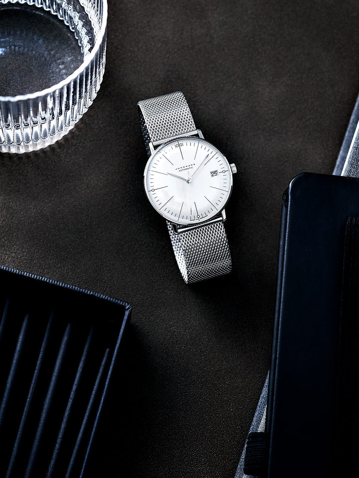 Junghans Max Bill Kleine Automatic 34mm 27/4106.46 am Handgelenk