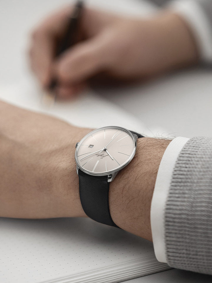 Junghans Meister fein Automatic Signatur 39,5mm 27/4355.00 am Handgelenk