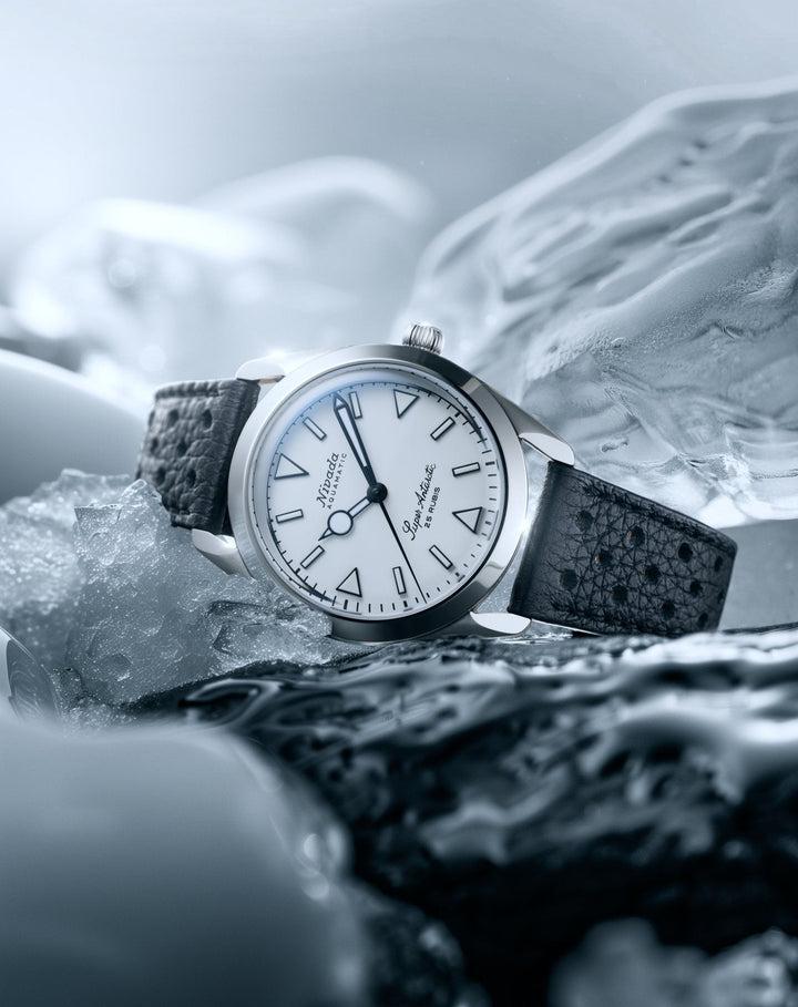 Nivada Grenchen Super Antarctic White Luminous 32065A – Ansicht 3