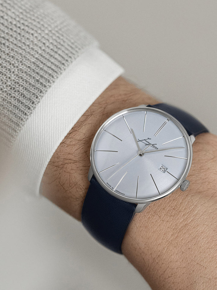 Junghans Meister fein Automatic Signatur 39,5mm 27/4359.00 am Handgelenk