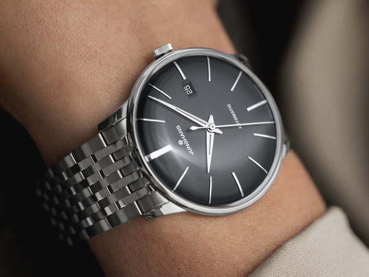 Junghans Meister Automatic 40,4mm 27/4417.46 am Handgelenk