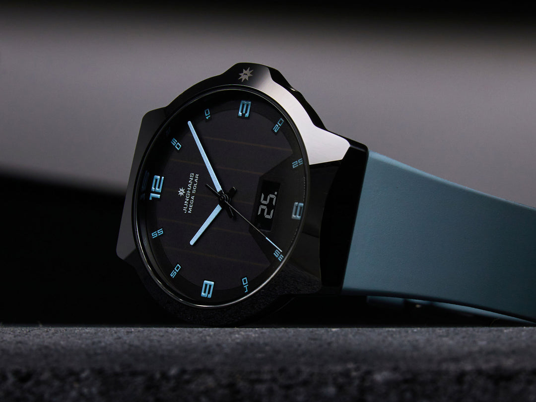 Junghans Force Mega Solar 40,4mm 18/1401.00 - Zifferblatt im Detail