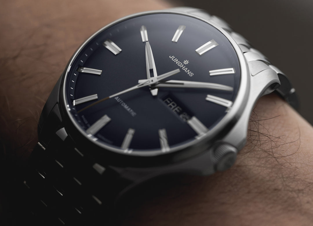 Junghans Meister S Automatic 40,5mm 27/4411.44 am Handgelenk