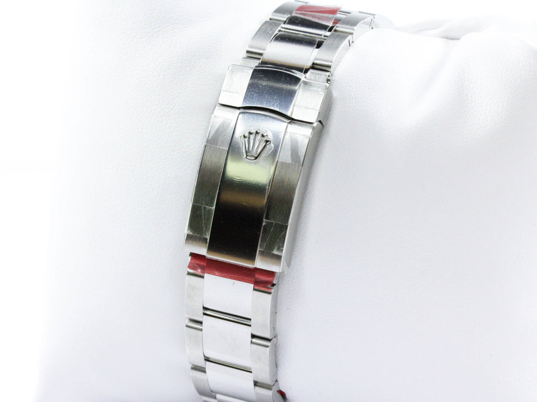 116334_RLX_Datejust_Blue_ZB_18k_WGold_Bezel_Verklebt_Unused_FSet_7-1-scaled-2.jpg
