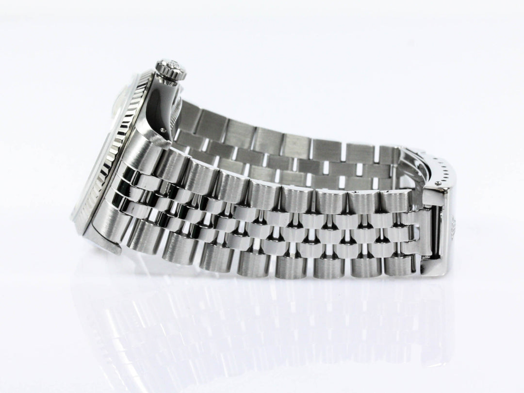 16234_RLX_Datejust_WGold_Bezel_Jubileee_Champagne_LC400_X-Serie_9-scaled-1.jpg