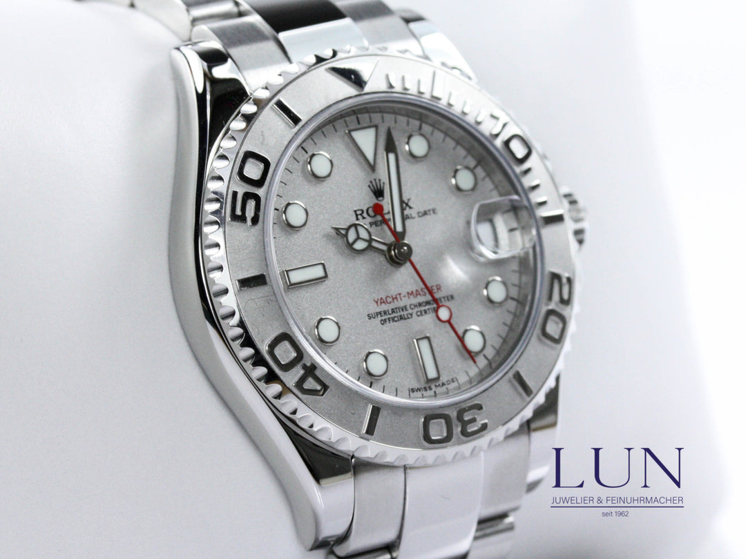 168622_RLX_Yacht-Master_Mid_Stahl_Platin_2019_LC608_FSet_3-scaled