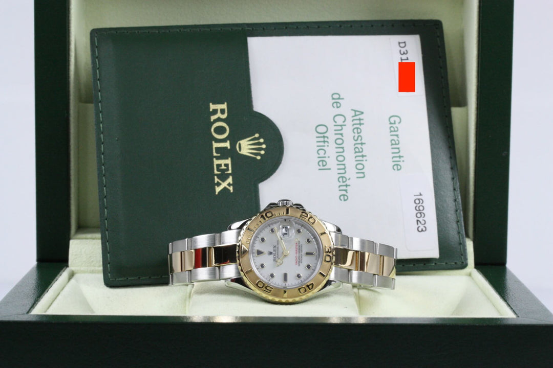 169623_RLX_Yacht-Master_Bicolor_18k_Gold_White_ZB_FSet_LC100_0-1-scaled-1.jpg
